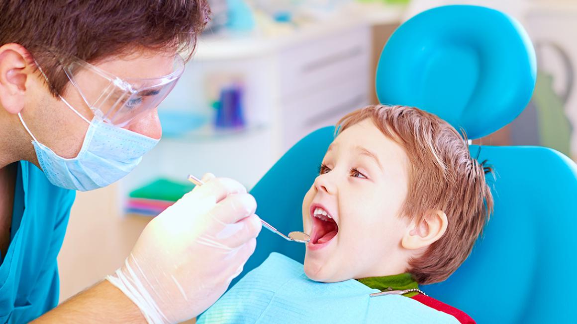 Çocuklarda Diş Tedavisi Korkusunu Yenmek için 5 Basit Uygulama